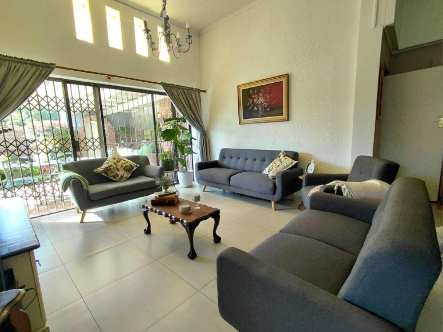 5 Bedroom Property for Sale in Winslow Western Cape